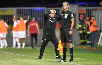 Neil Lennon, după eșecul Rapidului din derby: „Nu avem nicio scuză. Jucătorii sunt fragili, au rămas cu probleme din sezonul trecut”