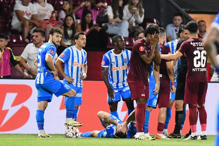 CFR Cluj și Universitatea Craiova rămân principalele amenințări pentru FCSB Vine „tripla” pentru FCSB? Superliga se reia azi! Marile favorite la titlu, plusuri, minusuri, vedete și surprizele care ar putea răsturna ierarhia » Votează în sondaj: cine ia campionatul?