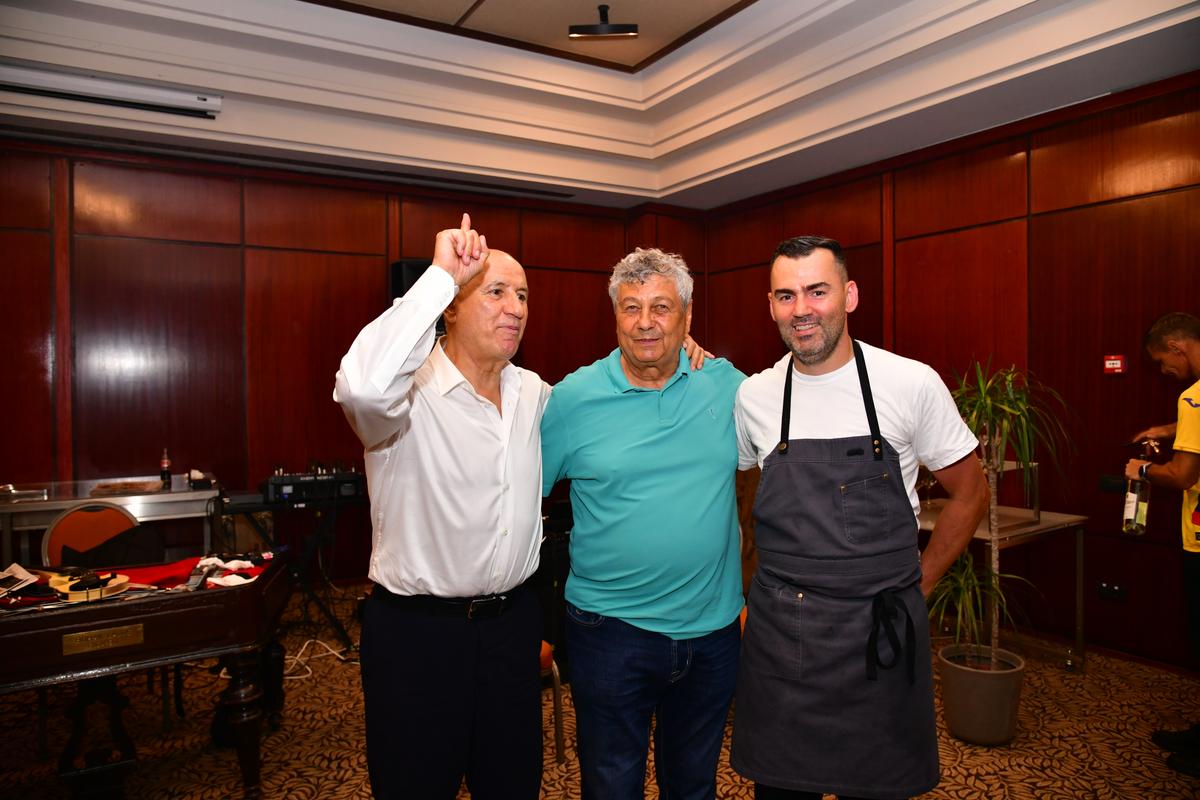 L-au făcut pe Copos să scoată banii! Imagini printre mese de la petrecerea lui Mircea Lucescu » Momentul care a declanșat o criză de râs