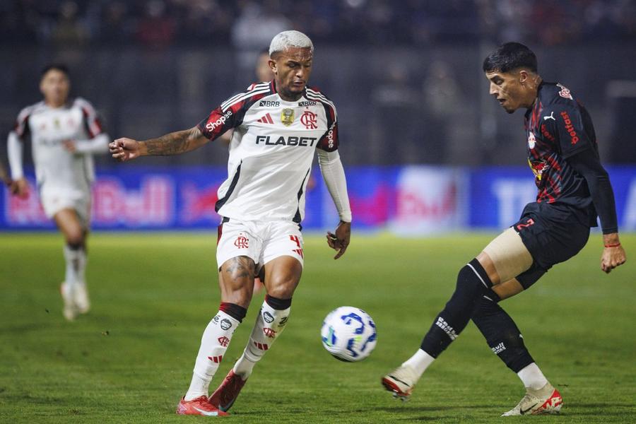Wesley Franca (în alb) / Foto: Imago Ținta ascunsă a celor de la Inter. Brazilianul la care visează clubul lui Cristi Chivu
