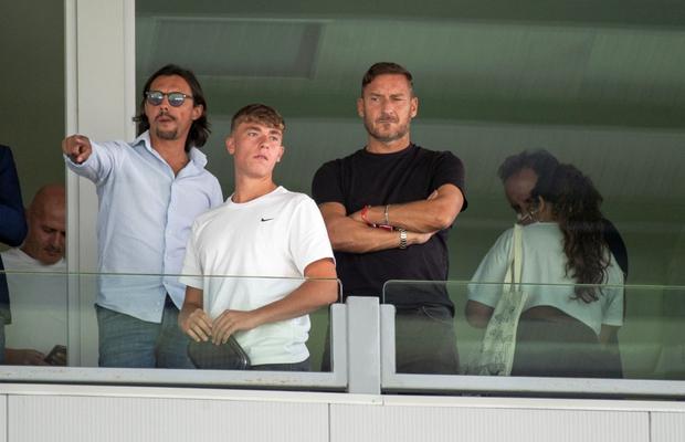 La doar 19 ani, fiul legendarului Francesco Totti a luat o decizie drastică