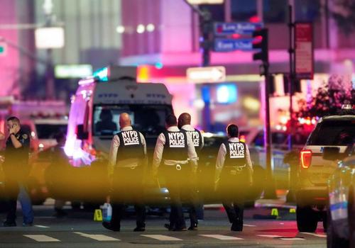 Atac armat mortal la sediul NFL din New York / foto: X