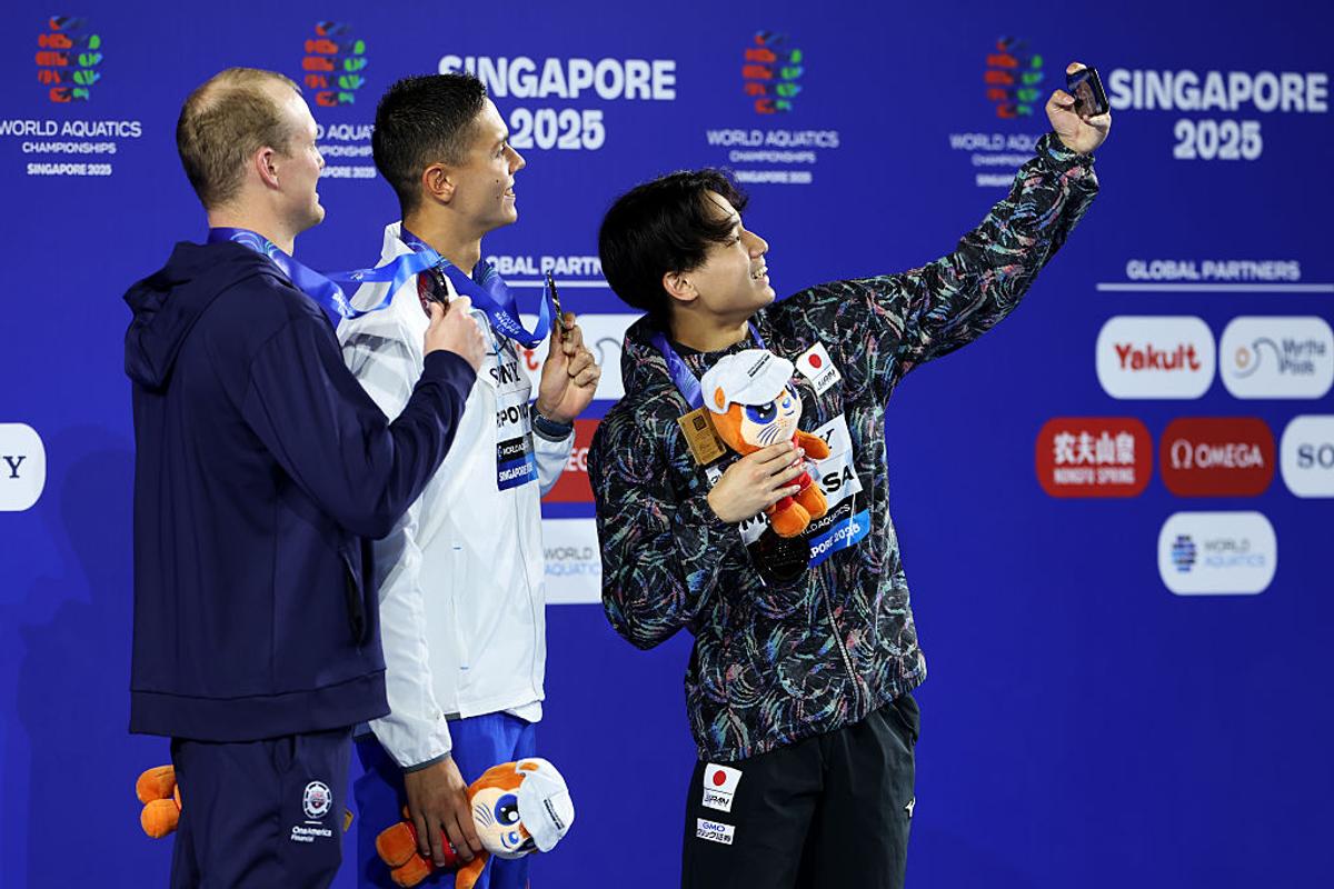 David Popovici, campion mondial la 200 de metri liber în Singapore
