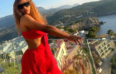 „Lady în red” » Serena Williams, așa cum n-ai mai văzut-o! Apariție după o transformare fizică totală