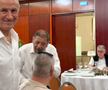 L-au făcut pe Copos să scoată banii! Imagini printre mese de la petrecerea lui Mircea Lucescu » Momentul care a declanșat o criză de râs