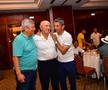 L-au făcut pe Copos să scoată banii! Imagini printre mese de la petrecerea lui Mircea Lucescu » Momentul care a declanșat o criză de râs