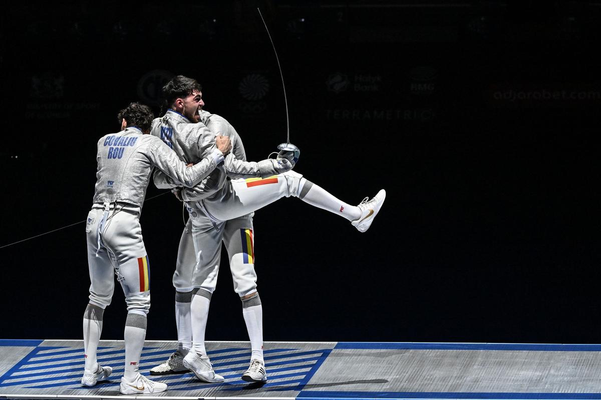 Echipa de sabie a României a câștigat medalia de bronz pe echipe la Campionatele Mondiale de la Tbilisi