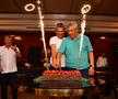 L-au făcut pe Copos să scoată banii! Imagini printre mese de la petrecerea lui Mircea Lucescu » Momentul care a declanșat o criză de râs