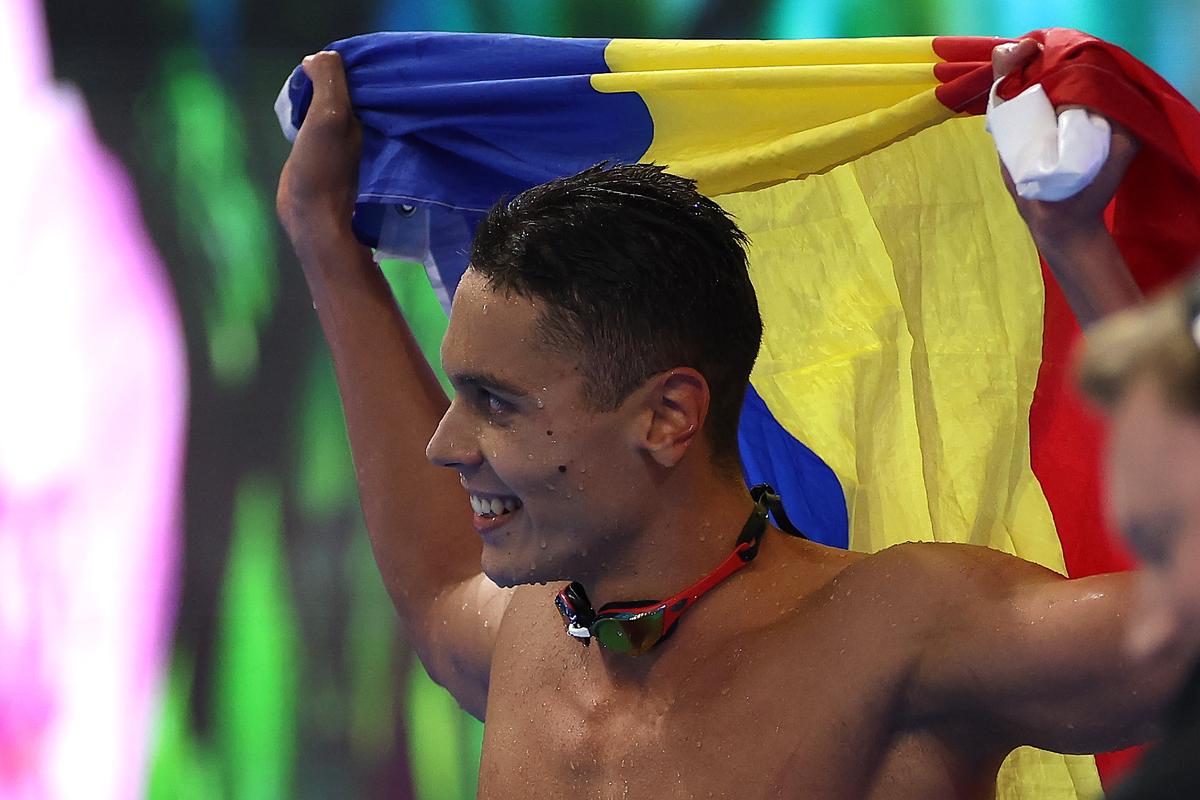 David Popovici, campion mondial la 200 de metri liber în Singapore