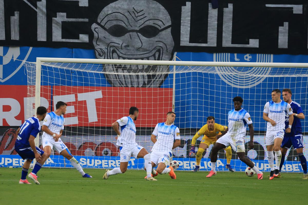 Imagini de meci Universitatea Craiova - Levski, foto: Ionuț Iordache / GSP