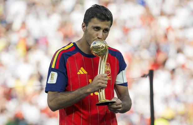 Manchester City respinge prima ofertă a Barcelonei pentru Rodri: suma exactă dorită de englezi