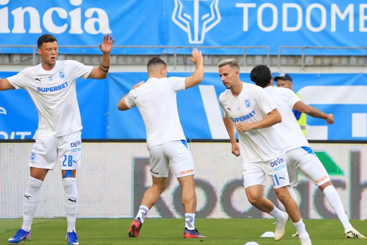 Craiova - Levski, imagini de la nivelul gazonului