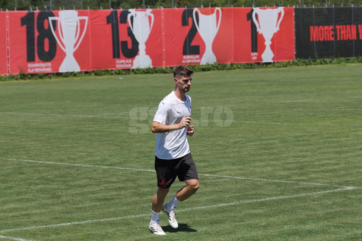 Dinamo l-a înregistrat și poate debuta cu Rapid!