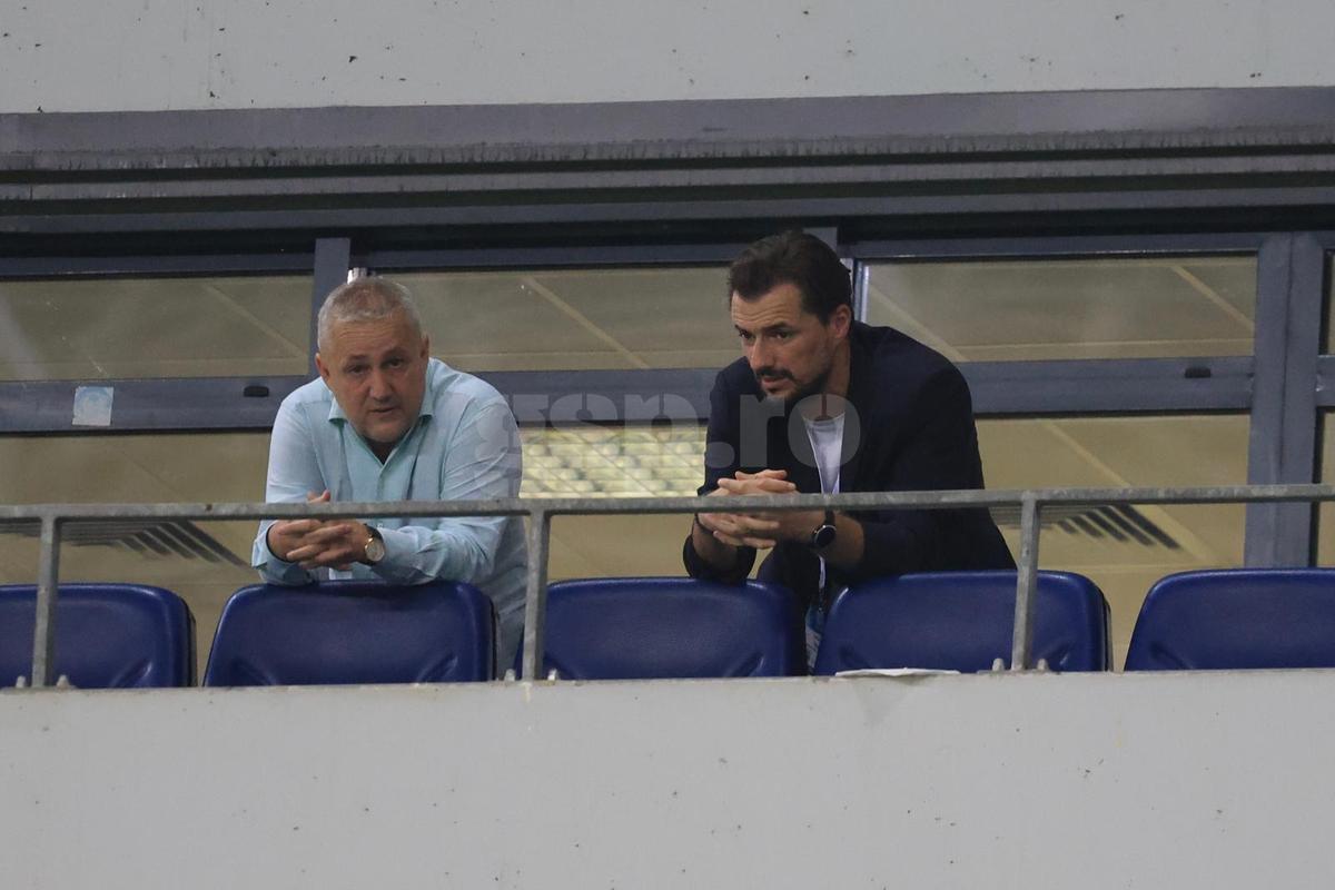 „Îți omor copiii în Portugalia!” » Scandal-MONSTRU după Craiova - Levski: la un pas de bătaie!