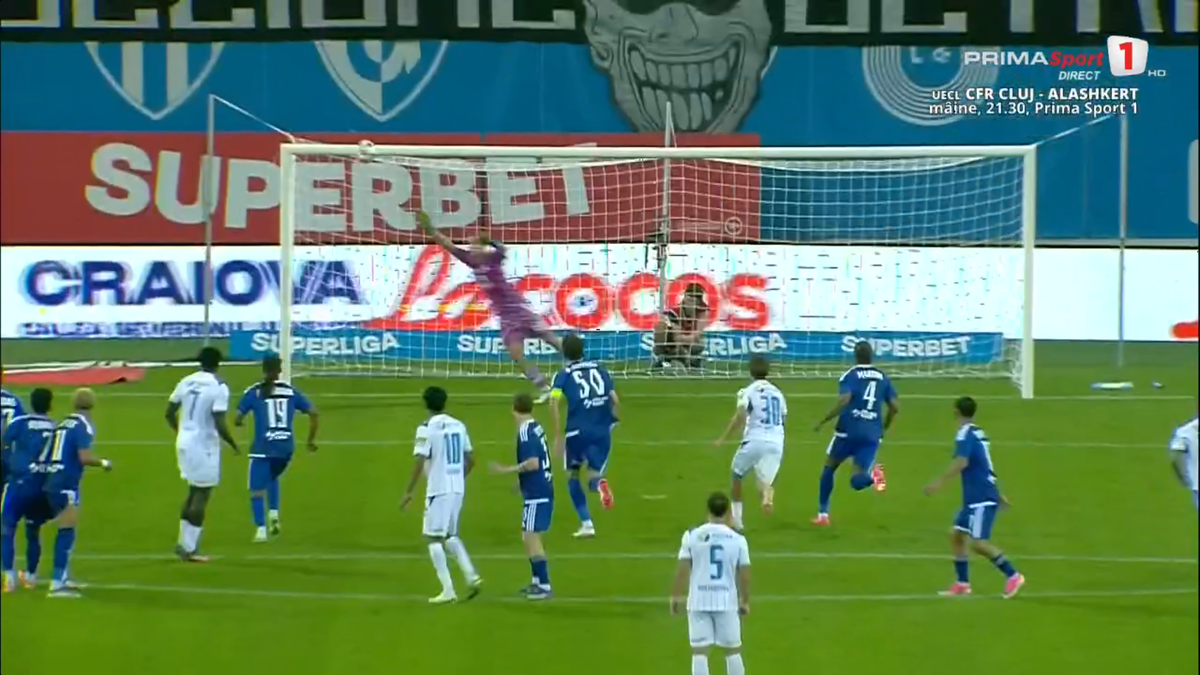 Adrian Rus, gol spectaculos în Universitatea Craiova - Levski Sofia