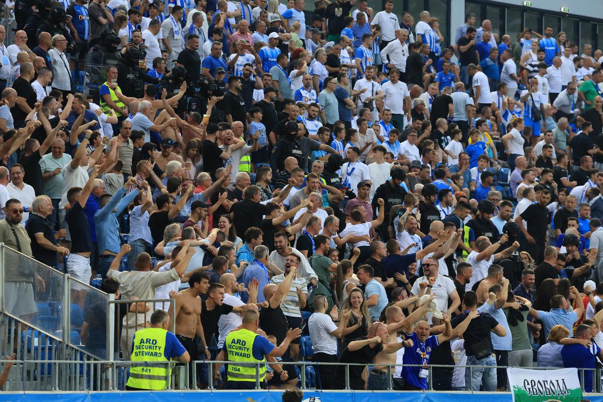 Fanii Levski după goluri