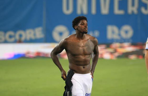 L-au vrut pe Steven Nsimba: de ce a picat mutarea