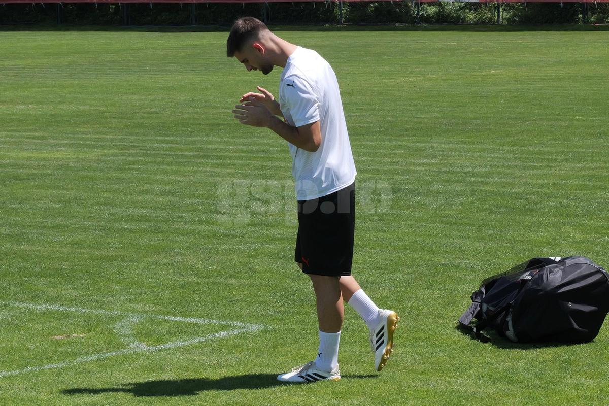 Când va debuta noul transfer al lui Dinamo: „Nu depinde de noi”