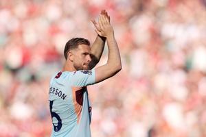 Jordan Henderson pleacă de la Brentford și semnează cu clubul din Premier League!