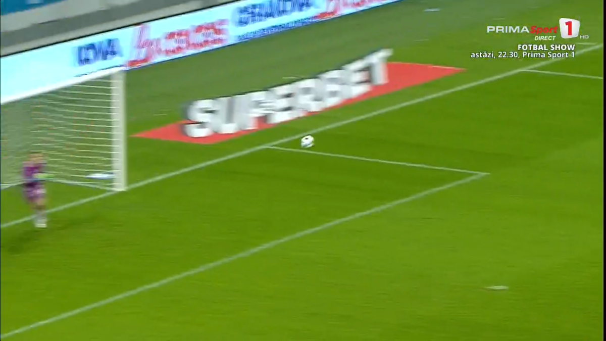 Adrian Rus, gol spectaculos în Universitatea Craiova - Levski Sofia