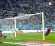 Golul marcat de Adrian Rus în Universitatea Craiova - Levski Sofia / Foto: Captură Prima Sport 1