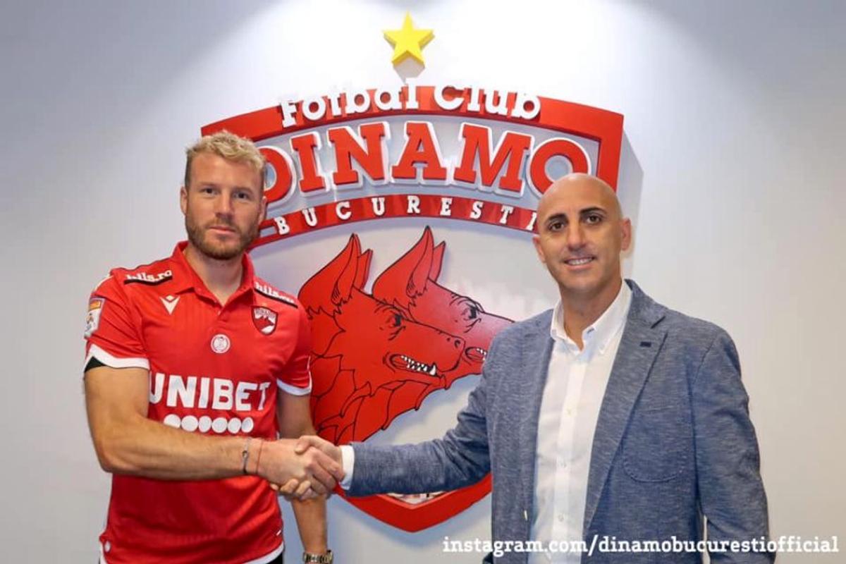 OFICIAL Adam Nemec, al treilea transfer al verii la Dinamo! Ce salariu va avea atacantul