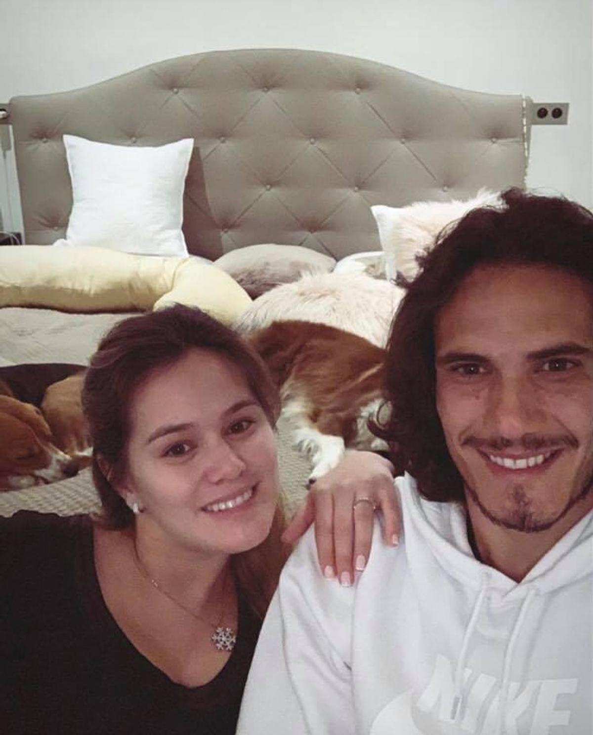 FOTO Dansatoarea de samba de care s-a îndrăgostit pe loc Edinson Cavani: „Probabil cea mai frumoasă femeie din lume”
