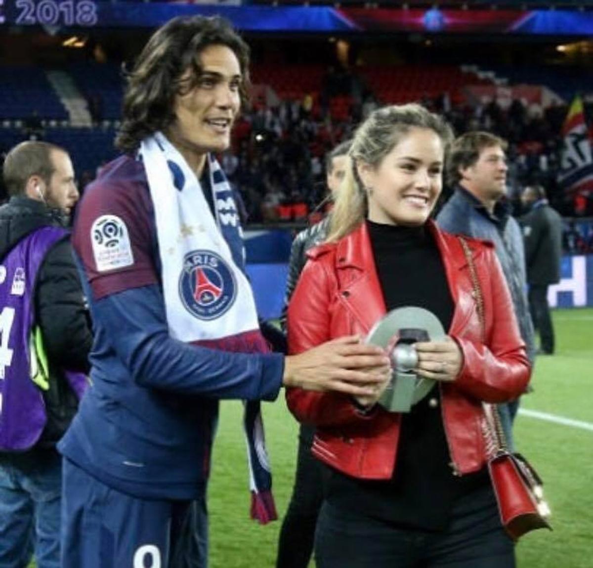 FOTO Dansatoarea de samba de care s-a îndrăgostit pe loc Edinson Cavani: „Probabil cea mai frumoasă femeie din lume”