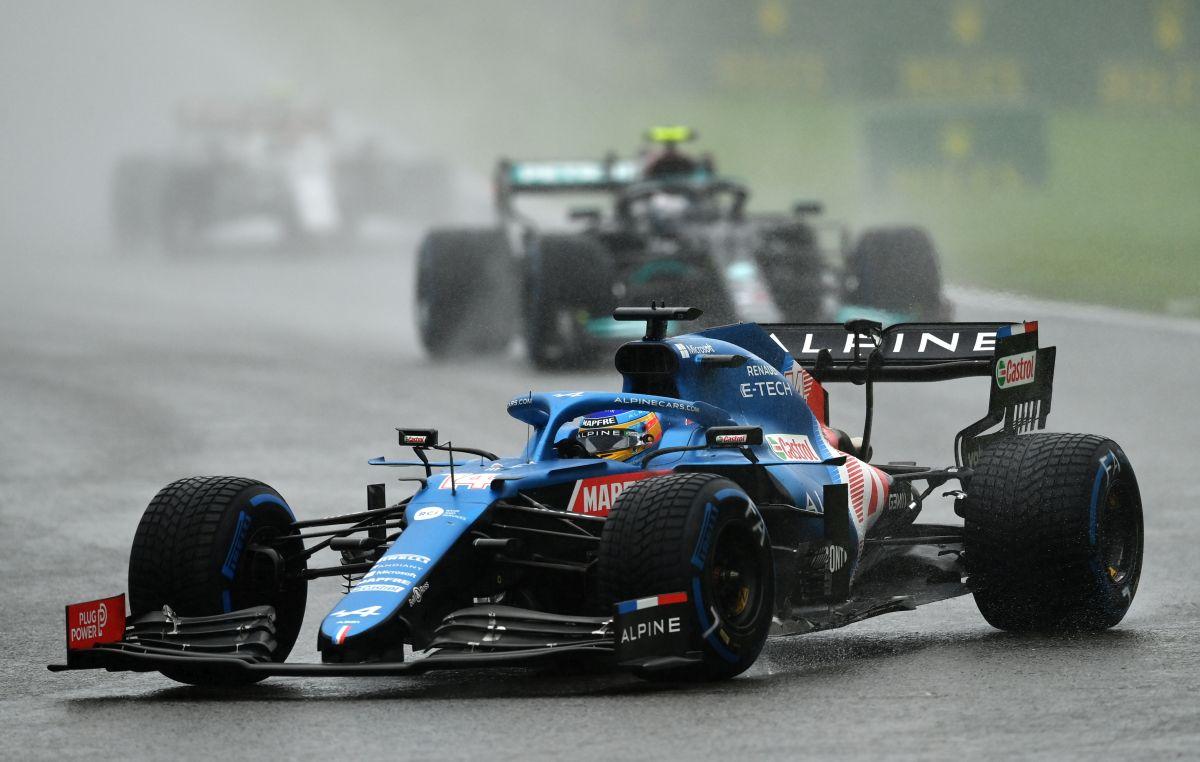 FORMULA 1. Marele Premiu al Belgiei a ținut doar două tururi! Max Verstappen, desemnat câștigător