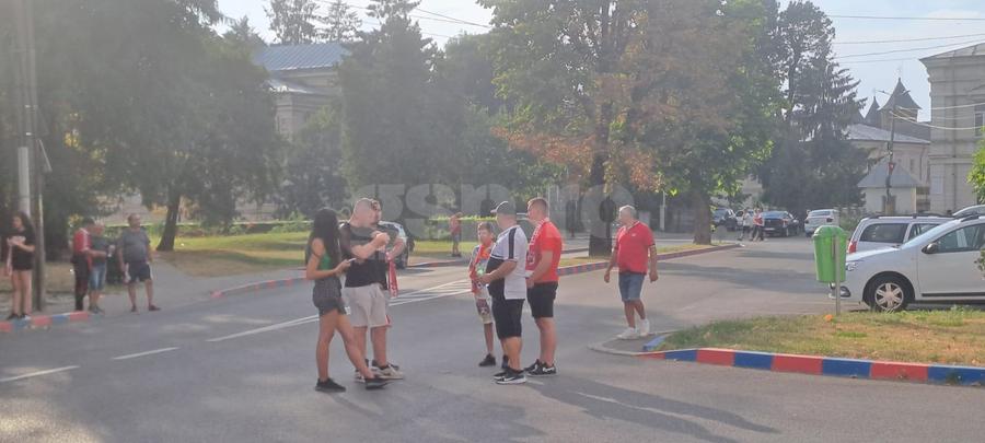 Meci dramatic la Târgoviște! Dinamo a revenit și a dat lovitura în prelungiri: „câinii” sunt în grupele Cupei