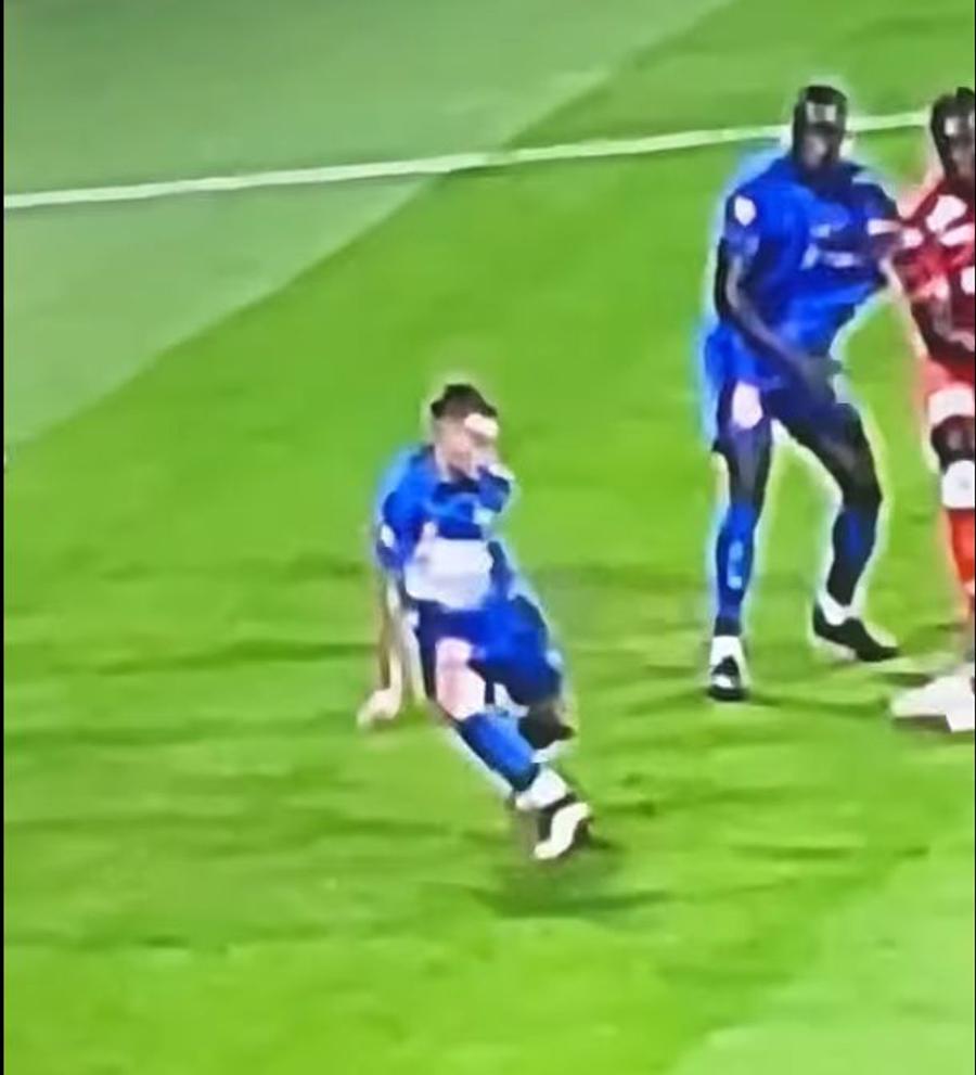 Pantea oprește mingea cu mâna A apărut un nou unghi al penalty-ului dictat în UTA - FCSB! Mihai Stoica: „E un fake”