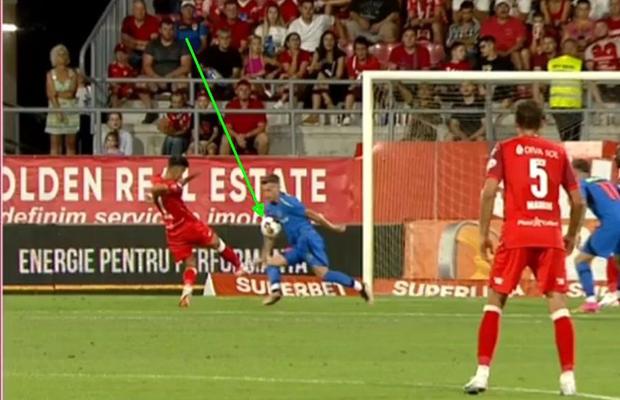 Fostul arbitru crede că UTA nu ar fi trebuit să primească penalty-ul din care a egalat-o pe FCSB