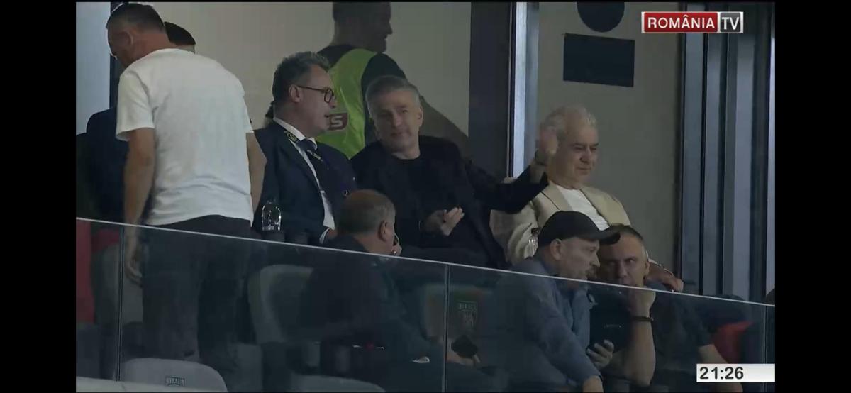 Edi și Anghel Iordănescu la FCSB - LASK