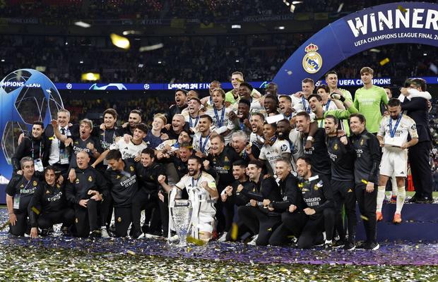 De la Real Madrid la o echipă de mijlocul clasamentului din Premier League » Destinație șoc pentru cel mai scump portar din istorie