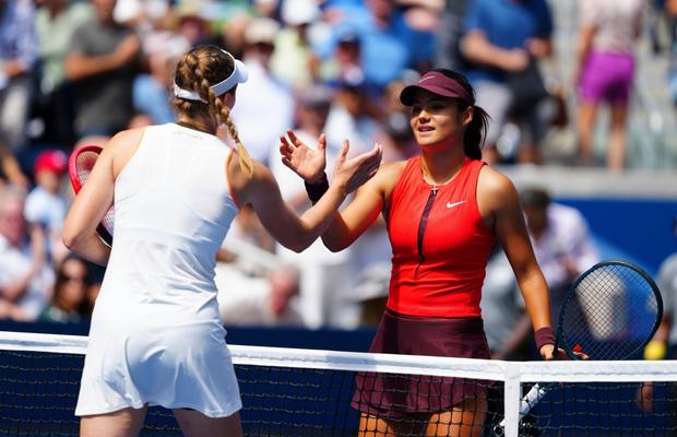 Emma Răducanu, învinsă clar de Elena Rybakina la US Open