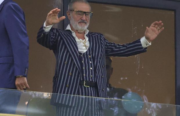 După ce s-a calificat în Europa League, Gigi Becali râde de Șucu și Rotaru: „Ei nu pot să se urce! Șucu are mașină cu basculantă”