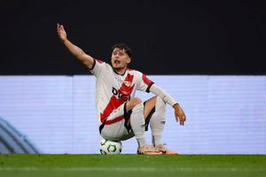 Cât vrea Rayo pentru transferul lui Rațiu » Cine l-a propus la Fulham pe finalistul Conference League