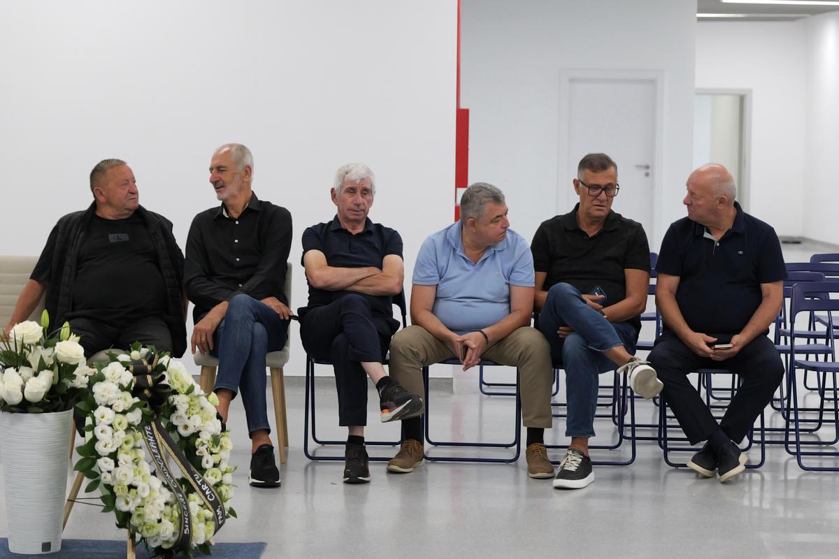 Priveghi Nae Ungureanu, 29 august