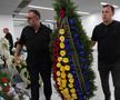 Craiova Maxima, la căpătâiul lui Nicolae Ungureanu » Eugen Neagoe, dărâmat: „În dreapta nea Nae Tilihoi, în stânga nea Nae Ungureanu. S-au dus mult prea devreme”