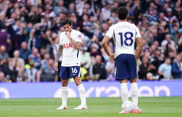Coșmar pentru De Zerbi în noul sezon din Premier League: Tottenham e ultima!
