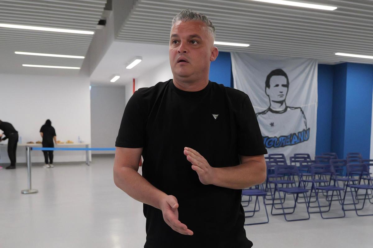 Craiova Maxima, la căpătâiul lui Nicolae Ungureanu » Eugen Neagoe, dărâmat: „În dreapta nea Nae Tilihoi, în stânga nea Nae Ungureanu. S-au dus mult prea devreme”