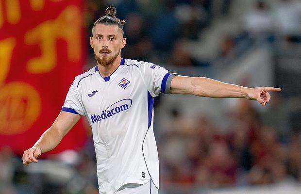 A plouat cu 4 și 4,5 pentru Radu Drăgușin, după Fiorentina - Frosinone: „Dezastru!”