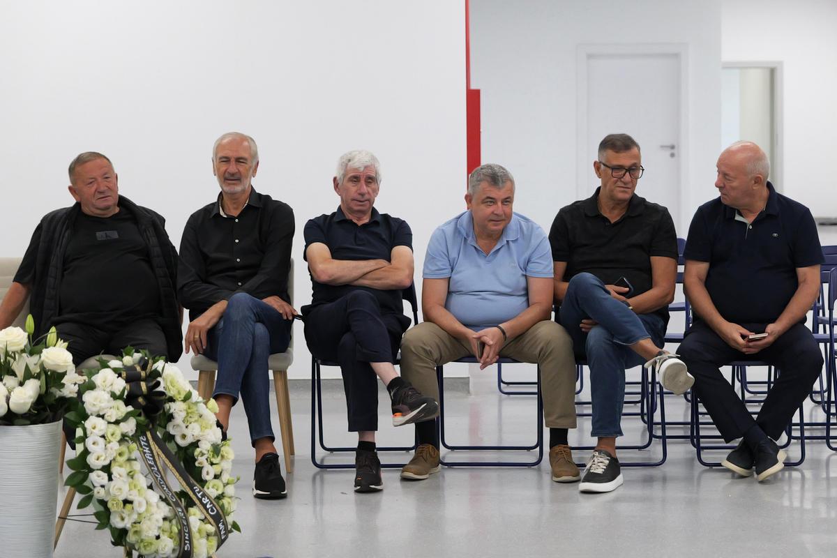 Priveghi Nae Ungureanu, 29 august