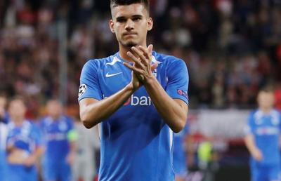 ST. TRUIDEN - GENK 3-3 // VIDEO+FOTO Ianis Hagi, elogiat în Belgia: „Și-a etalat întreaga clasă! Ce face el e foarte rar" » Ce se întâmplă cu golurile marcate în meciul suspendat