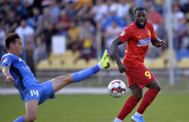 CLINCENI - FCSB 0-3 // VIDEO Gabi Matei le răspunde detractorilor: „De ce să fim judecați? Cine să ne judece?”