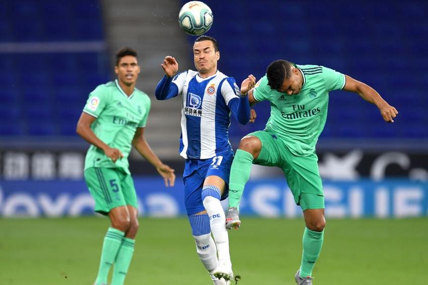 Raul de Tomas (centru), într-un meci cu Real Madrid // foto: Guliver/gettyimages