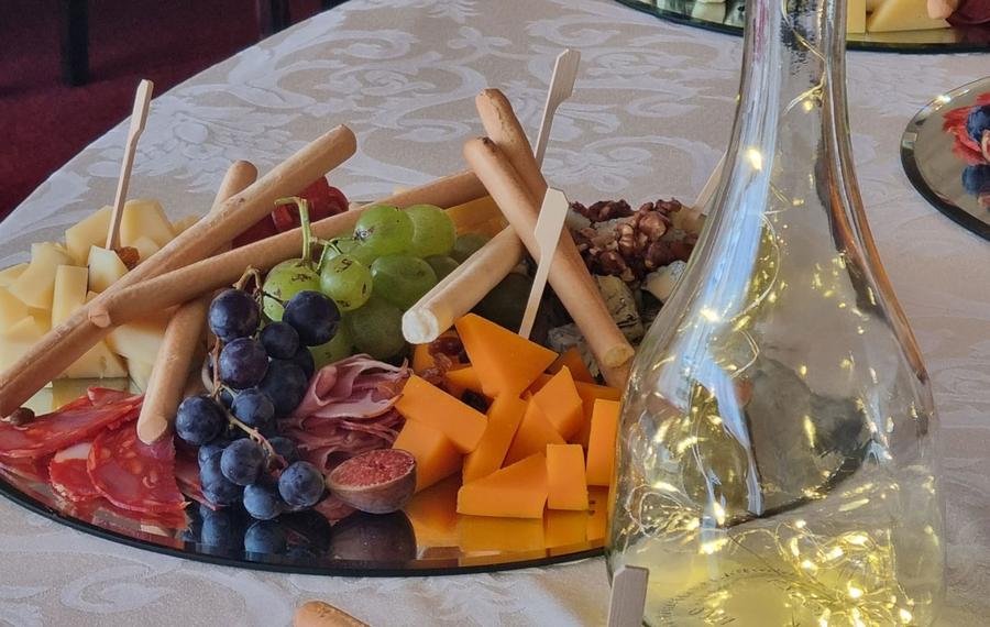 Sfaturi corporate: Vrei un cadou imbatabil pentru clienţi? Alege un vin rozé! Vrei un cadou imbatabil pentru angajaţi? Alege un team building la cramă!