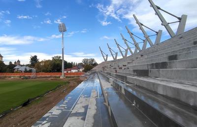 Stadionul din Liga 1 nu poate fi inaugurat după 3 ani și 15 milioane de euro investite » Ultima problemă: apa infiltrată în tribune