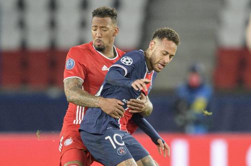 Fostul campion mondial Jerome Boateng (stânga), 35 de ani, e dispus să joace la Real Madrid pe un salariu minim, doar pentru a demonstra că încă mai poate face față la nivel înalt. Foto: Imago