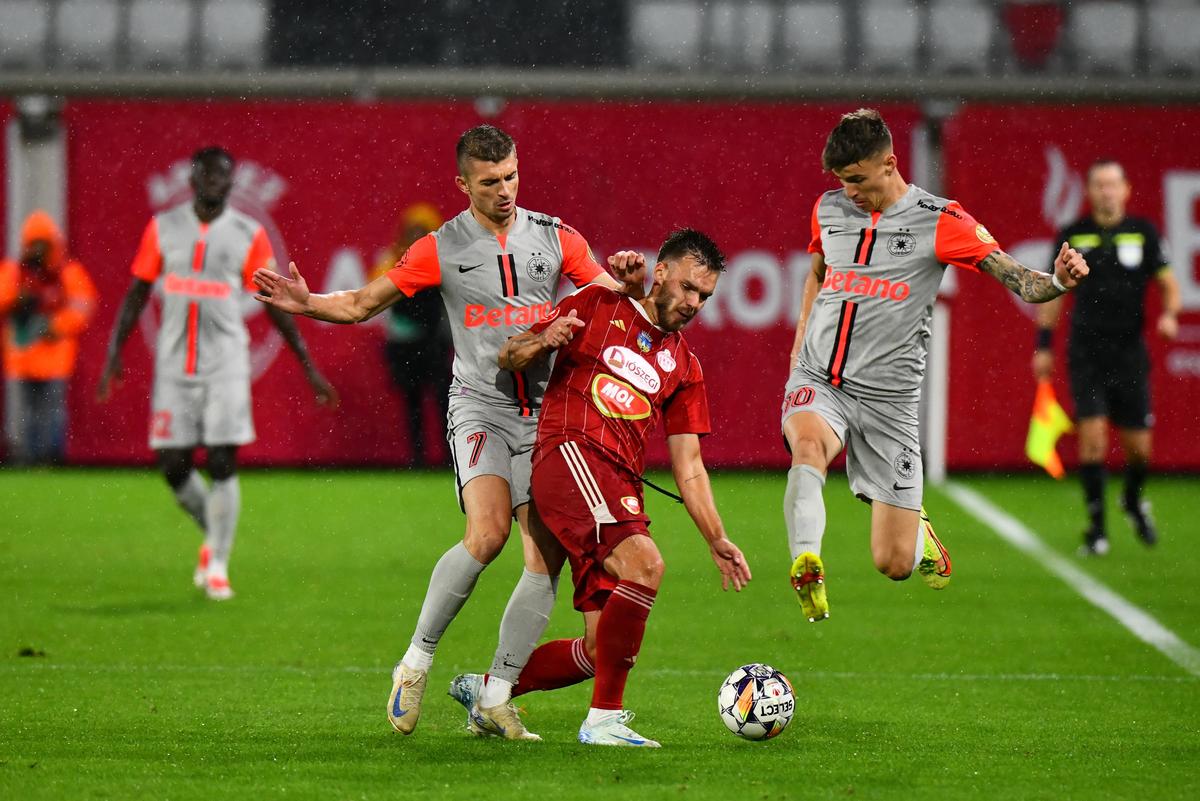 Antrenorul lui Sepsi, despre eșecul cu FCSB: „Un joc câștigat de adulți”